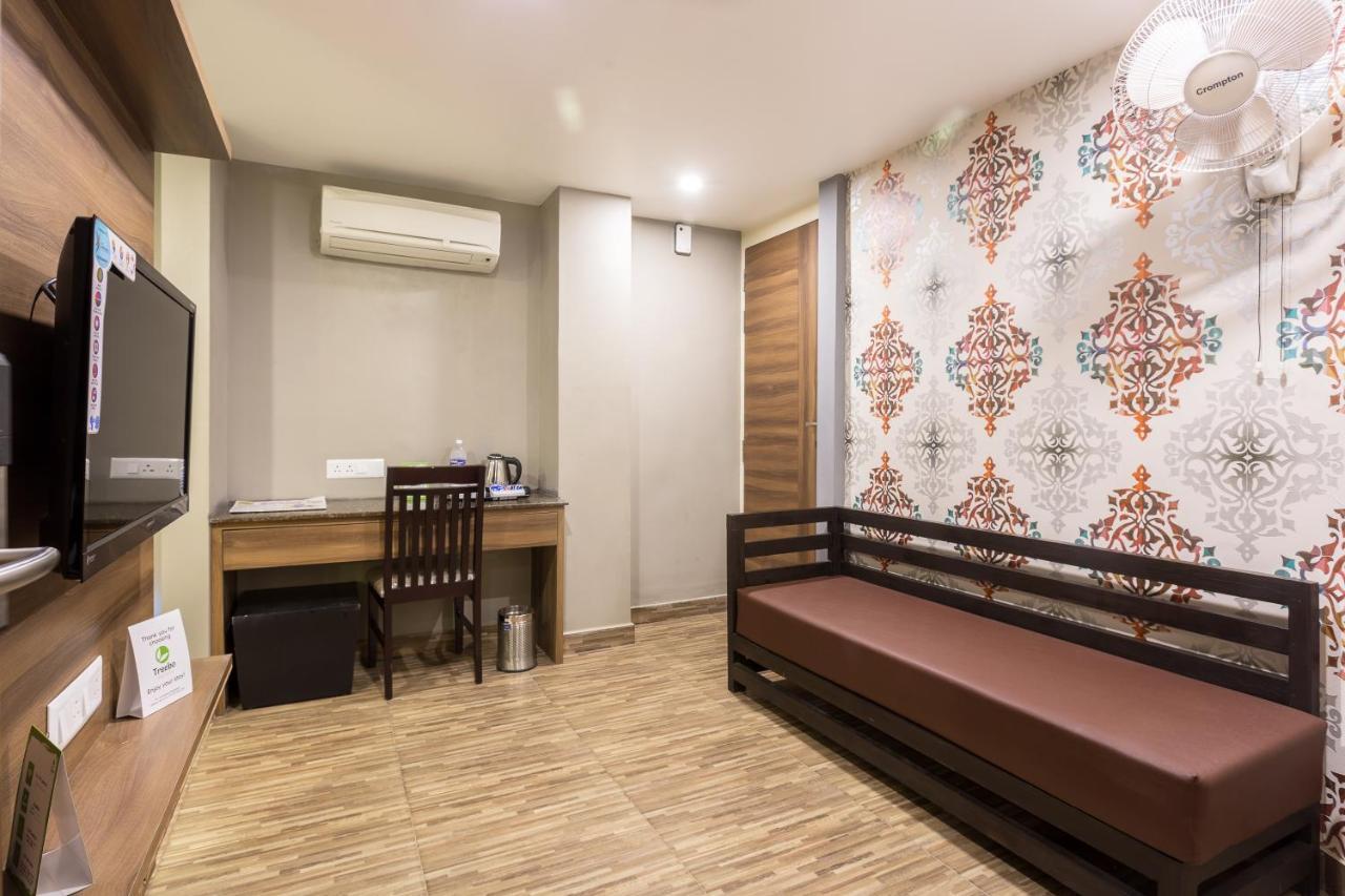 Treebo Trend Berrys Boutique Madurai Hotel Exterior photo